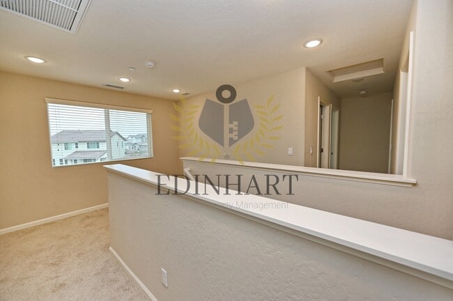 Building Photo - 231 Nabors Dr S