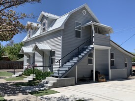 Building Photo - 214 3rd St W