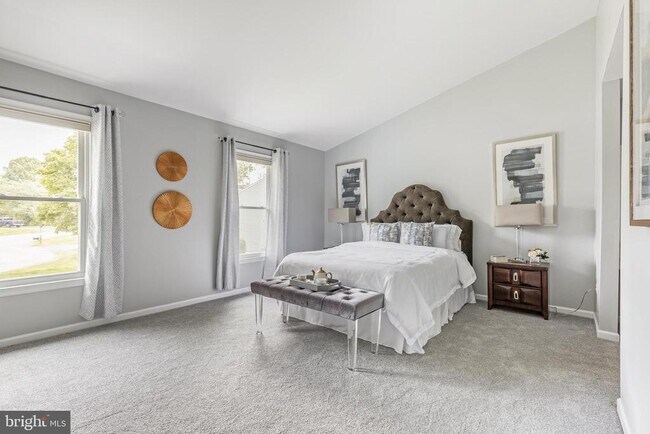 Building Photo - 9815 Wintercress Ct