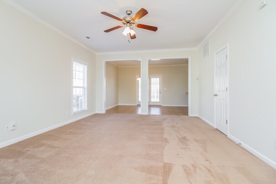 Building Photo - 3432 Hamberton Cir