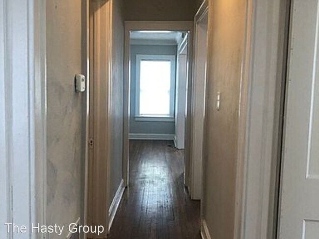 Building Photo - 3 br, 1 bath House - 3310 Agnes Ave