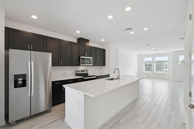 Building Photo - 13132 Bovet Ave