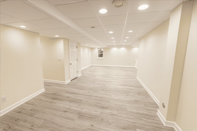 Building Photo - 3075 Greenwich Ct