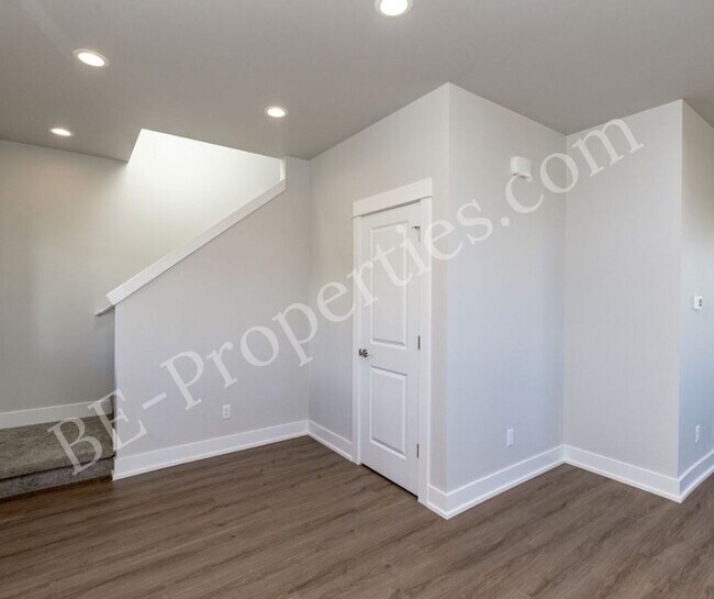 Building Photo - New Construction - Mountain View in the desirable Tehaleh community