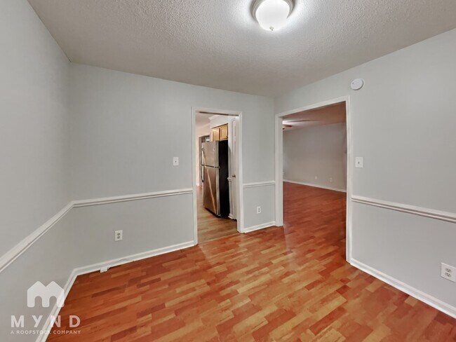 Building Photo - 303 Indian Springs Dr