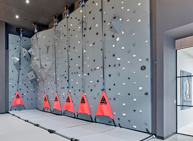 Building Photo - 36 Journal Square Plaza