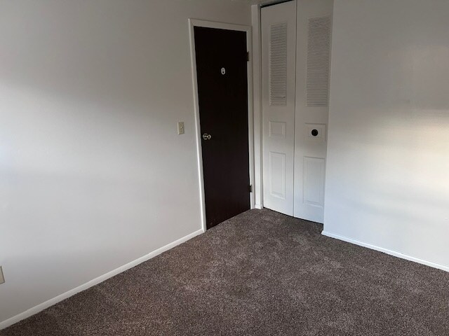 Building Photo - 4542 Treeview Ct