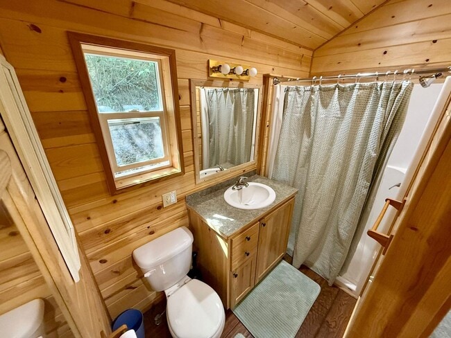 Building Photo - Fully Furnished Riverfront Cabin on the Clearwater River – Move-In Ready!