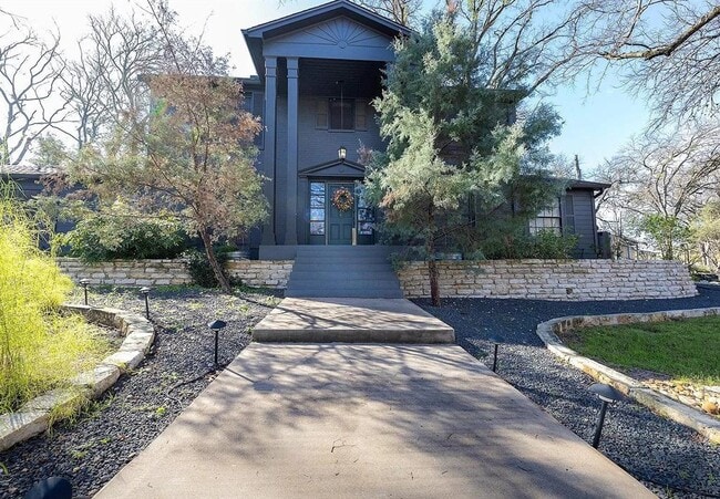 Primary Photo - 6106 Cherrylawn Cir