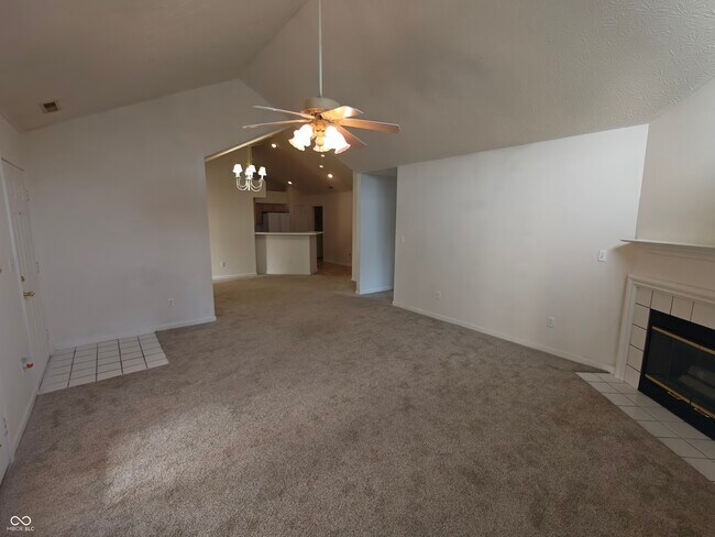 Building Photo - 2392 Steeple Chase