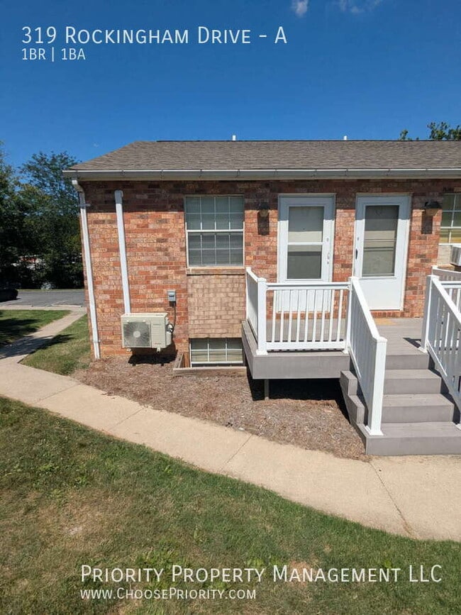 Building Photo - 319 Rockingham Dr