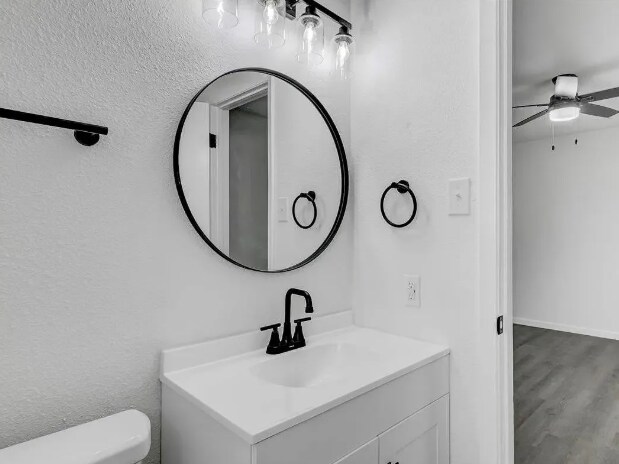 Building Photo - 108 Sparrow Way