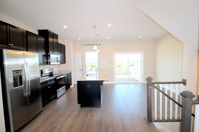 Building Photo - 4489 Drysdale St
