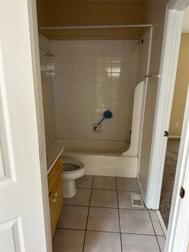 Building Photo - 2287 Hartsfield Way