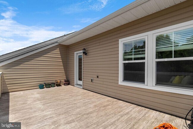 Building Photo - 1035 Edenberry Wy
