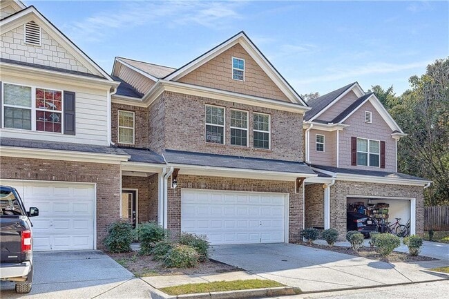 Building Photo - 4003 Labrador Way