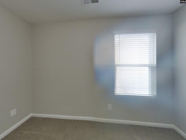 Building Photo - 501 Eastfair Dr