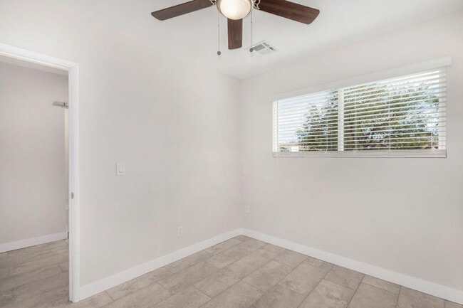 Building Photo - 4316 E Rose Marie Ln