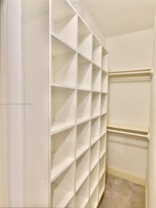 Building Photo - 260 Euclid Ave