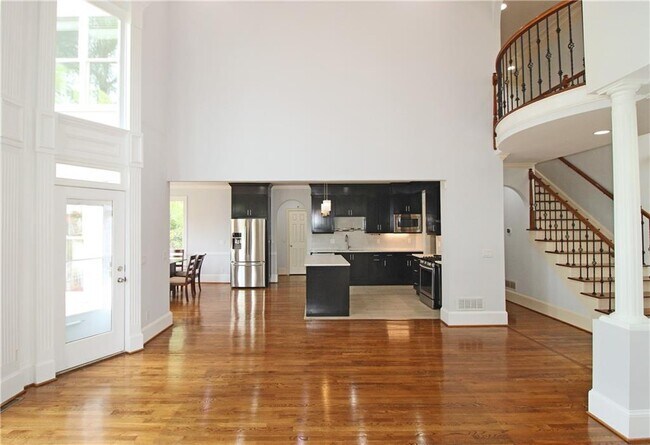 Building Photo - 7775 Tintern Trce