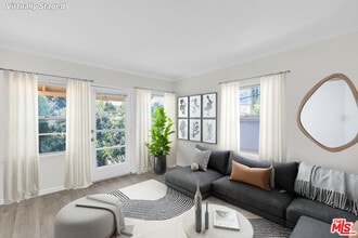 Building Photo - 1042 Sonora Ave