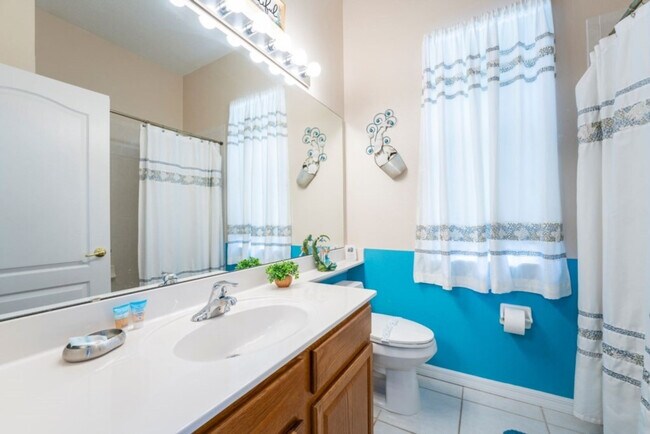 Building Photo - 141 Prestwick Dr