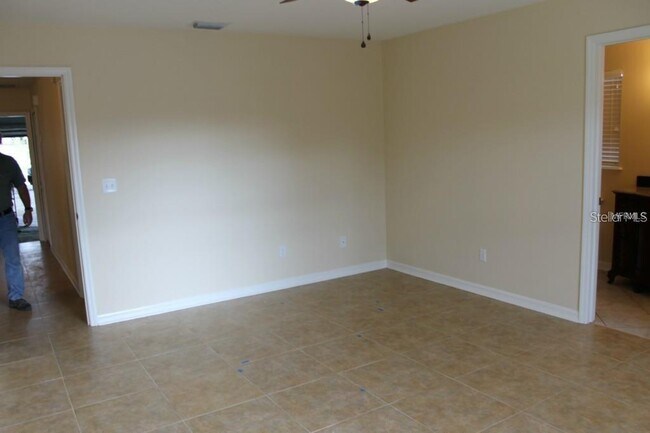 Building Photo - 17802 Jefferson St