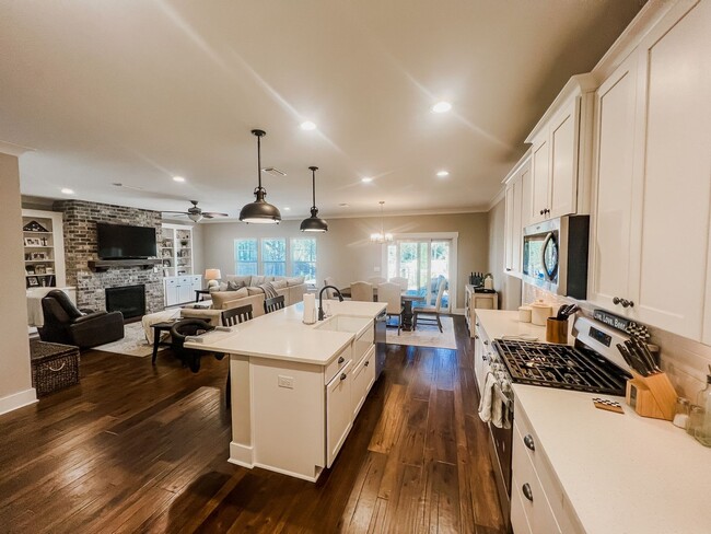 Building Photo - Deer Moss Creek home for RENT!!!