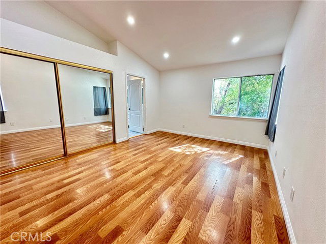 Building Photo - 45202 Pickford Ave