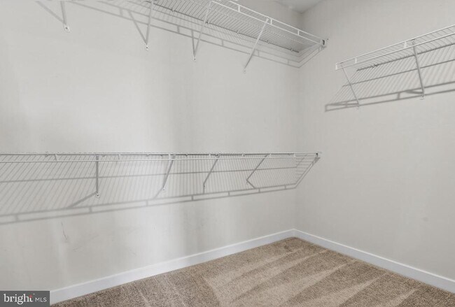 Building Photo - 8005 Milltown Cir