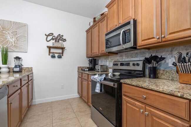 Building Photo - Stunning 4BR Resort Home in Four Corners, ...