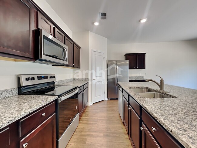 Building Photo - 178 Orion Way