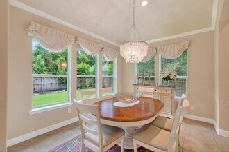 Building Photo - 55 S Victoriana Cir