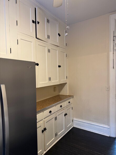 Building Photo - 507 Penn St