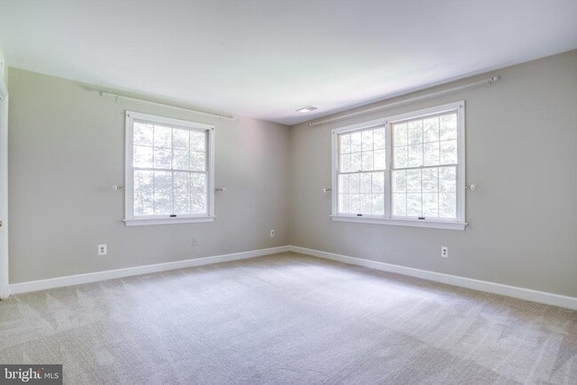Building Photo - 8500 Brook Rd