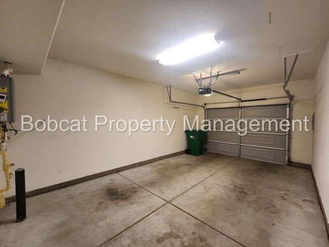 Building Photo - 1255 Correlli Ct