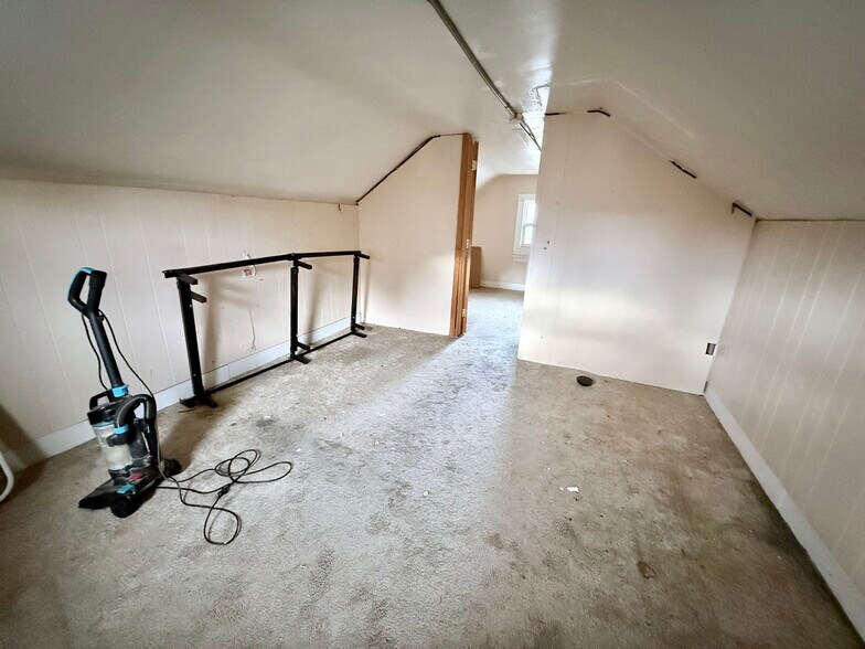 Building Photo - 2747 Rush Blvd