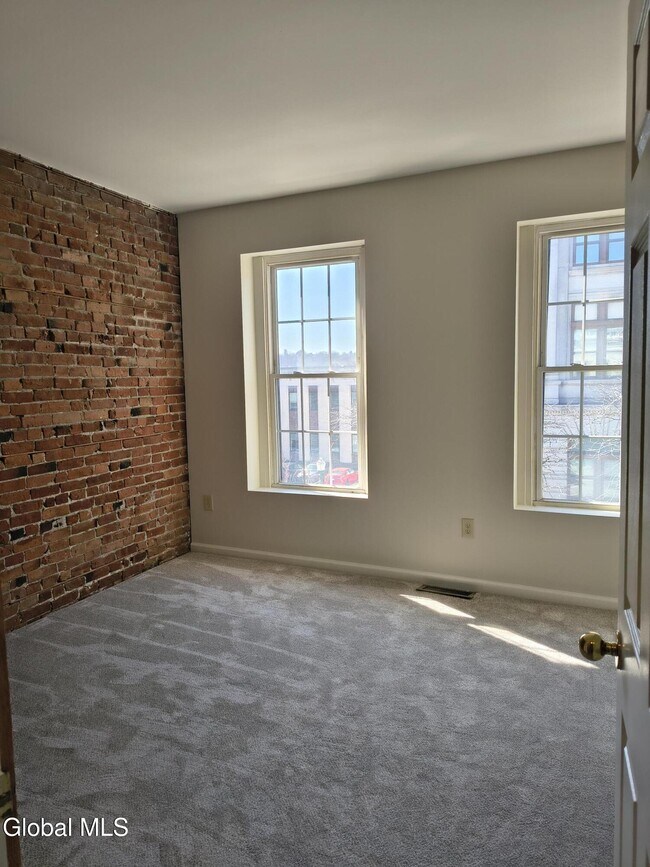 Building Photo - 53-55-55 Congress St