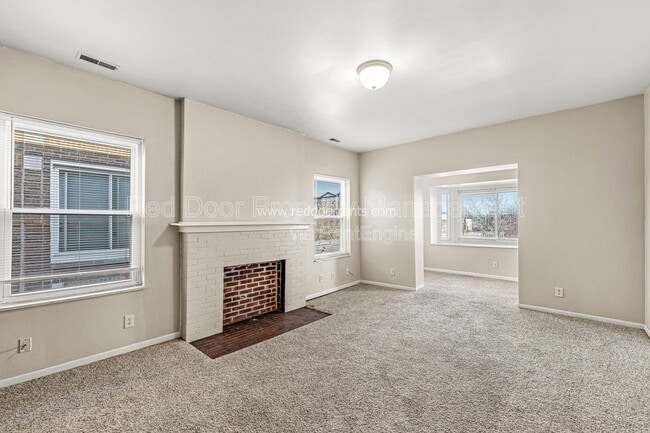 Building Photo - 55 W Fall Creek Pkwy S Dr