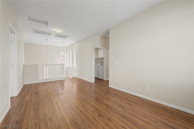 Building Photo - 10750 Avenzano St