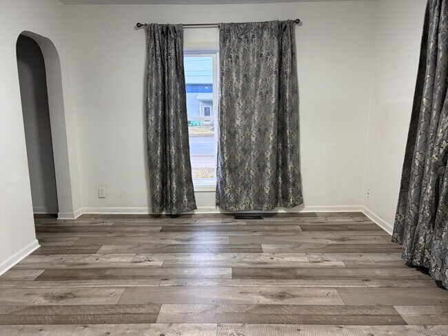 Building Photo - Nice 2-Bedroom Single Family Home Available in Ligonier