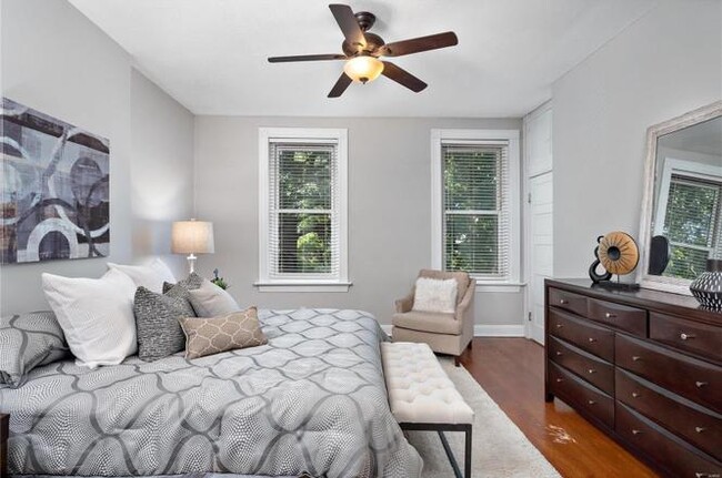 Building Photo - 5377 Reber Pl