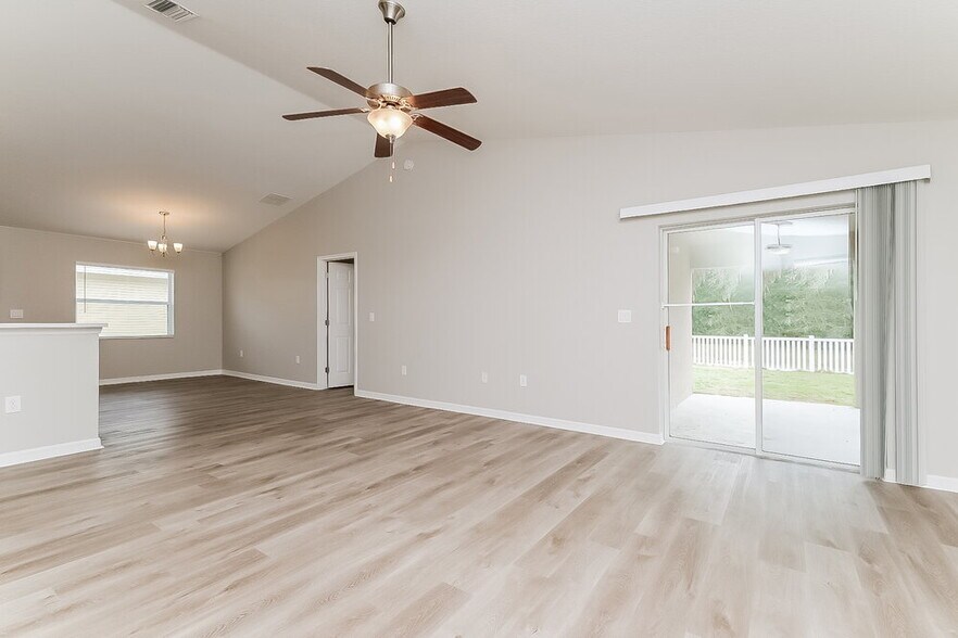 Building Photo - 1223 Sheridan Bay Dr