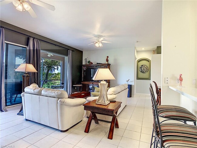 Building Photo - 2162 Oxford Ridge Cir