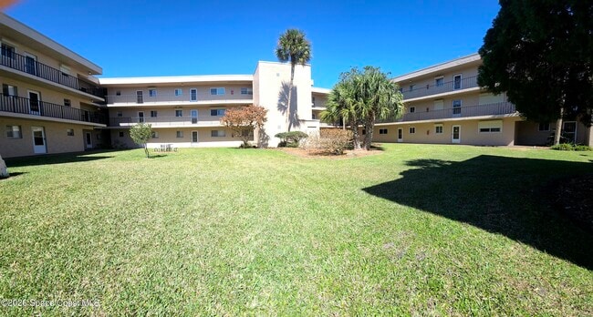 Building Photo - 3150 N Harbor City Blvd