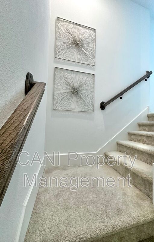 Building Photo - 17691 Passionflower Cir