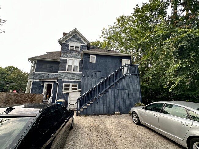 Building Photo - 103 N View St