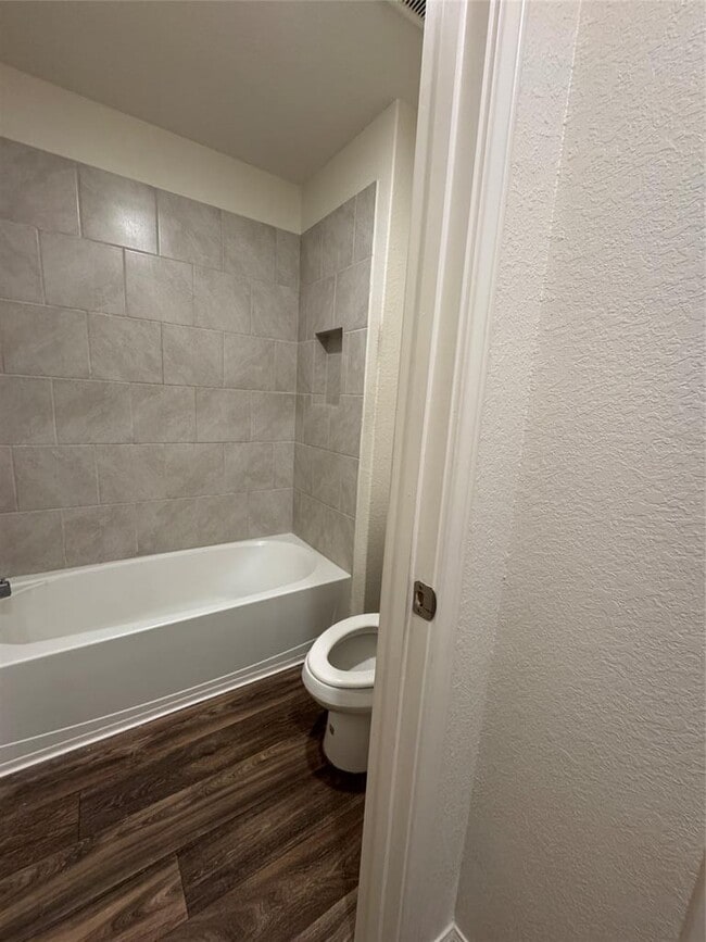 Building Photo - 18641 Quiet Range Dr