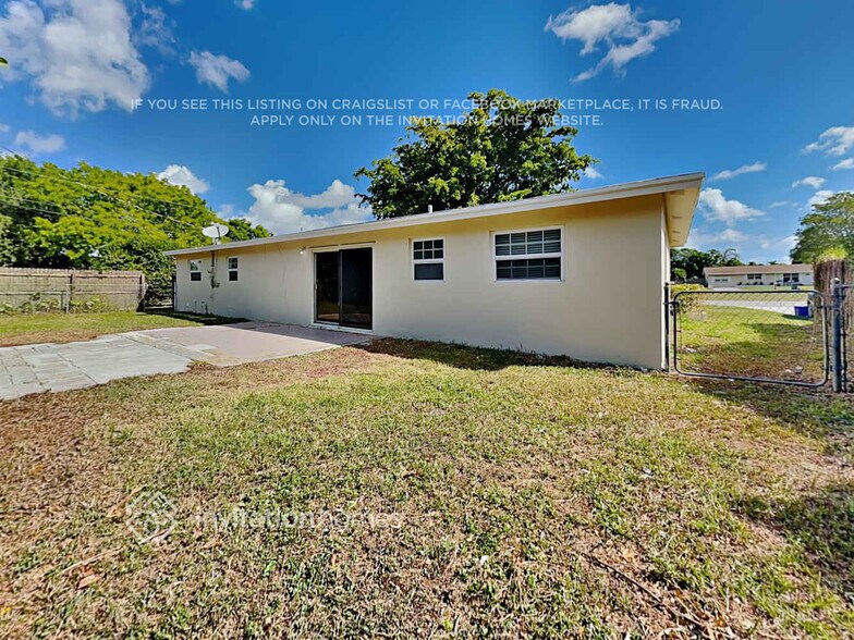 Building Photo - 1235 Wynnewood Dr