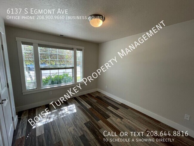 Building Photo - 6137 S Egmont Ave